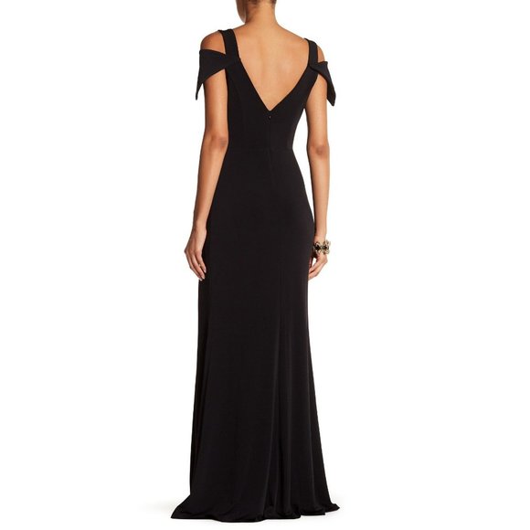 🆕ISSUE NEW YORK V-Neck Cold Shoulder Gown Dress Black Small - Picture 2 of 3